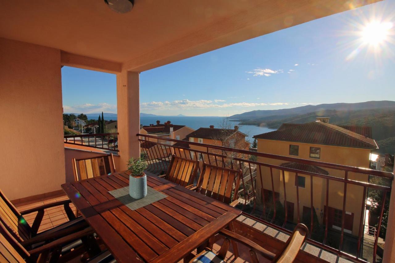 Apartments With A Parking Space Rabac, Labin - 7429 Экстерьер фото